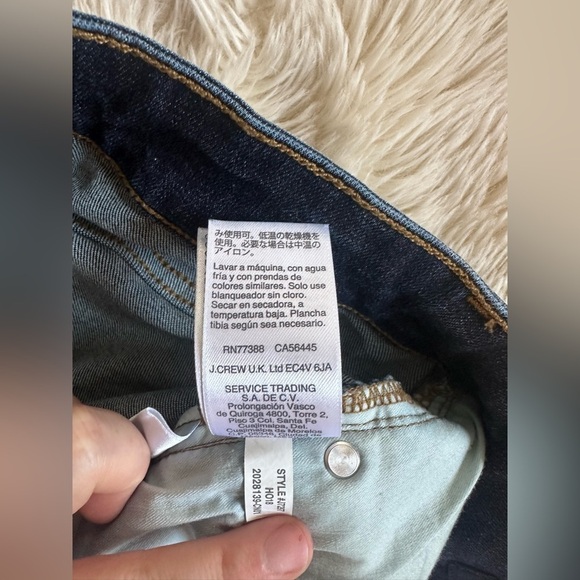 J. Crew Curvy Toothpick Skinny Jeans Cropped Raw Hem Dark Wash Size 29 - Picture 9 of 10